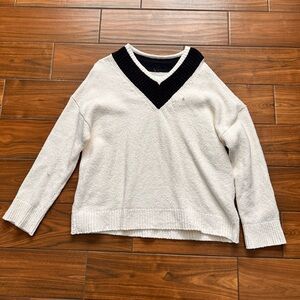 V-Neck Long Sleeve Sweater in Ivory with Navy Trim